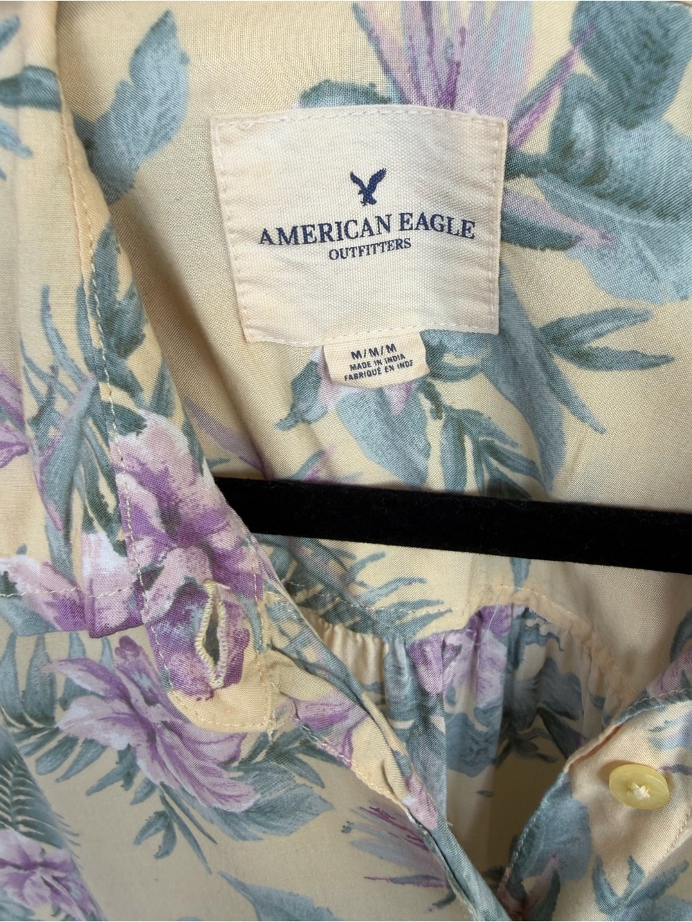 American Eagle Outfitters Cream Floral Button-Front Bodysuit - Picture 5 of 12